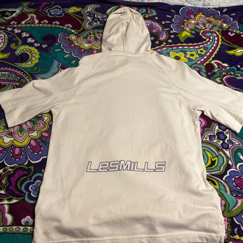 Unisex Les Mills Reebok Short Sleeved White/Cream Hoodie Size Small